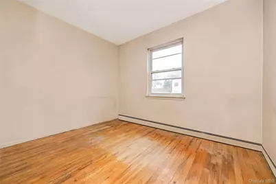 28 Baldwin Street, Farmingdale, NY 11735 - Photo 25