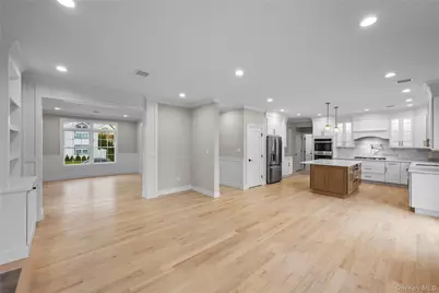 21 Devon Road, Bethpage, NY 11714 - Photo 9