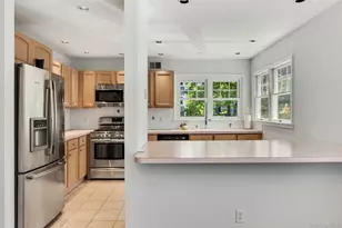 21 Brookridge Ct, Rye Brook, NY 10573 - Photo 9