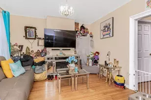 18 Porach St, Yonkers, NY 10701 - Photo 3