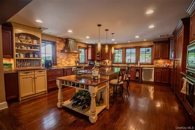 55 Wynn Court, Muttontown, NY 11791 - Photo 11