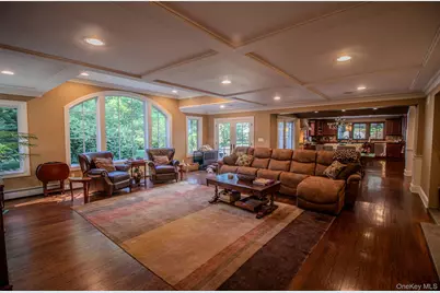 55 Wynn Court, Muttontown, NY 11791 - Photo 9