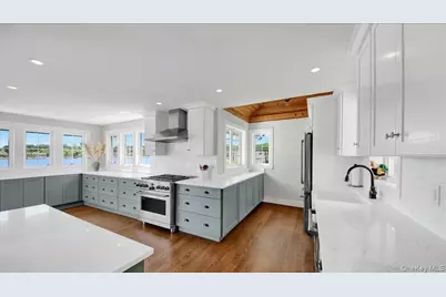 46 Sycamore Road, Mahopac, NY 10541 - Photo 11