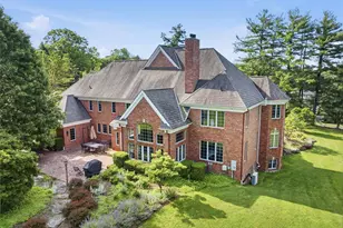 637 S Mountain Rd, New City, NY 10956 - Photo 3
