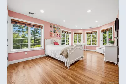 637 S Mountain Road, New City, NY 10956 - Photo 31