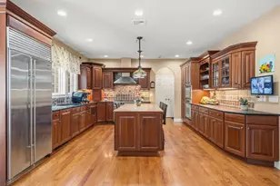 637 S Mountain Rd, New City, NY 10956 - Photo 15