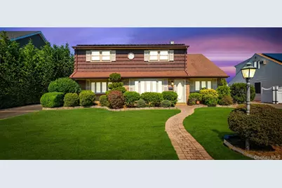 3591 Fiddler Lane, Bethpage, NY 11714 - Photo 1