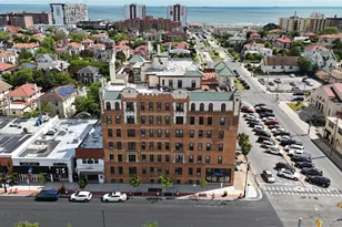 310 Riverside Blvd, Long Beach, NY 11561 - Photo 23