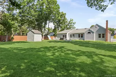 18 Ashford Drive, Bohemia, NY 11716 - Photo 17