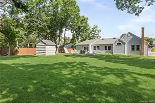 18 Ashford Dr, Bohemia, NY 11716 - Photo 17