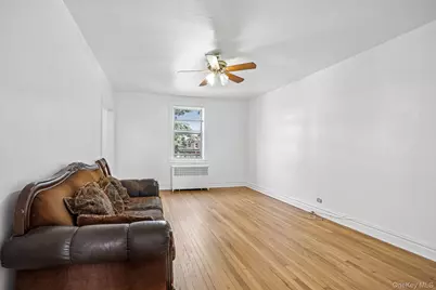 445 Gramatan Ave #CD3, Mount Vernon, NY 10552 - Photo 9