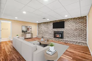 13 Riverview Cir, Poughkeepsie, NY 12601 - Photo 23