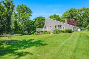 13 Riverview Cir, Poughkeepsie, NY 12601 - Photo 33