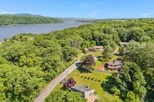 13 Riverview Cir, Poughkeepsie, NY 12601 - Photo 3