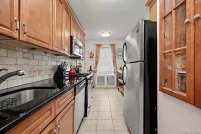 300 S Broadway #2 H, Tarrytown, NY 10591 - Photo 11