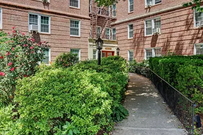 300 S Broadway #2 H, Tarrytown, NY 10591 - Photo 3