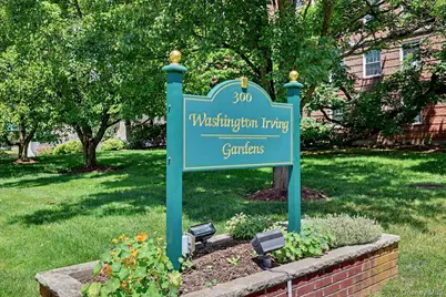 300 S Broadway #2 H, Tarrytown, NY 10591 - Photo 1