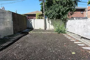66-32 74th St, Middle Village, NY 11379 - Photo 23