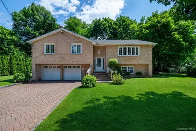 18 Carlyle Place, Hartsdale, NY 10530 - Photo 41