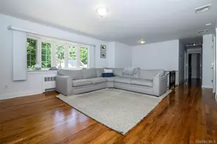 18 Carlyle Pl, Hartsdale, NY 10530 - Photo 3