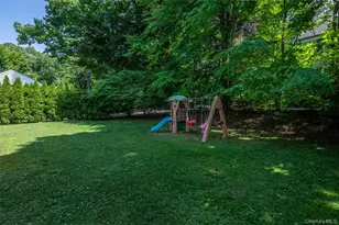 18 Carlyle Pl, Hartsdale, NY 10530 - Photo 33