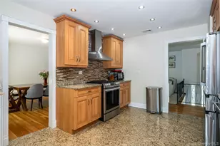 18 Carlyle Pl, Hartsdale, NY 10530 - Photo 11