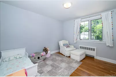 18 Carlyle Place, Hartsdale, NY 10530 - Photo 21