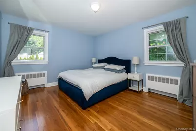 18 Carlyle Place, Hartsdale, NY 10530 - Photo 17