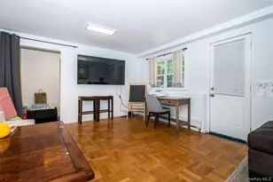 18 Carlyle Pl, Hartsdale, NY 10530 - Photo 27