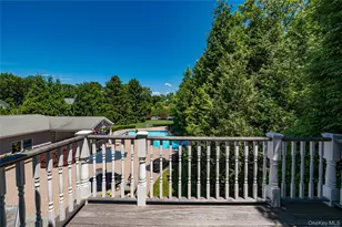 67 Sunny Rd, Saint James, NY 11780 - Photo 27