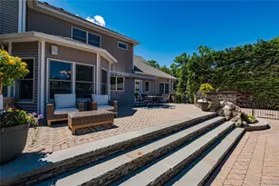 67 Sunny Rd, Saint James, NY 11780 - Photo 39