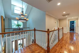 67 Sunny Rd, Saint James, NY 11780 - Photo 23