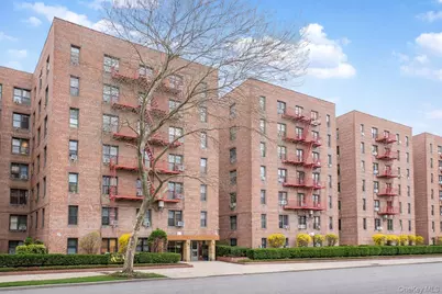 2400 E 3rd Street #526, Brooklyn, NY 11223 - Photo 3