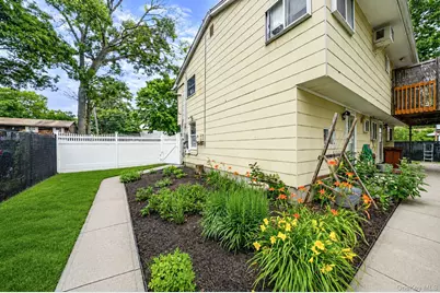 6 Smith Court, Mastic, NY 11950 - Photo 5