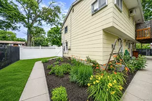 6 Smith Ct, Mastic, NY 11950 - Photo 5