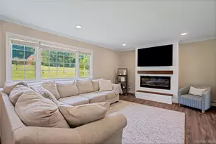 11 Kenneth Dr, Putnam Valley, NY 10579 - Photo 7