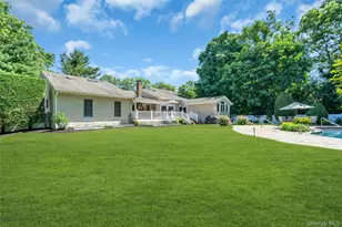6 Averly Pl, Smithtown, NY 11787 - Photo 41