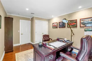 6 Averly Pl, Smithtown, NY 11787 - Photo 15