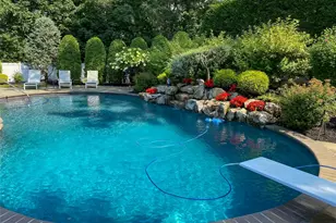 6 Averly Pl, Smithtown, NY 11787 - Photo 49