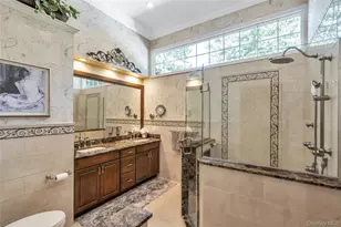 6 Averly Pl, Smithtown, NY 11787 - Photo 17