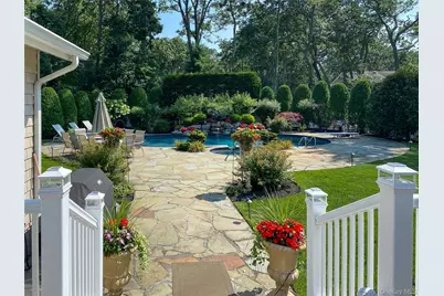 6 Averly Place, Smithtown, NY 11787 - Photo 47