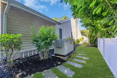 6 Averly Place, Smithtown, NY 11787 - Photo 45