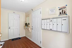 61-26 164th St, Fresh Meadows, NY 11365 - Photo 7
