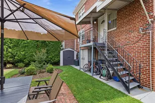 61-26 164th St, Fresh Meadows, NY 11365 - Photo 19