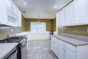 27 Underhill Dr, Pomona, NY 10970 - Photo 15