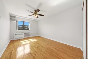 4200 Herkimer Pl, Bronx, NY 10470 - Photo 17