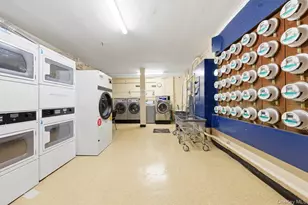 4200 Herkimer Pl, Bronx, NY 10470 - Photo 23