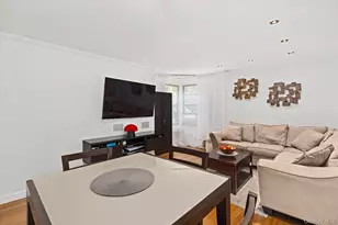83-15 98th St, Woodhaven, NY 11421 - Photo 3