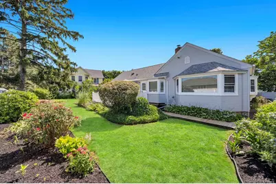 7 Albers Lane, Farmingdale, NY 11735 - Photo 35