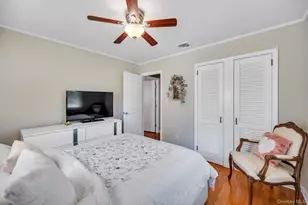 7 Albers Ln, Farmingdale, NY 11735 - Photo 21